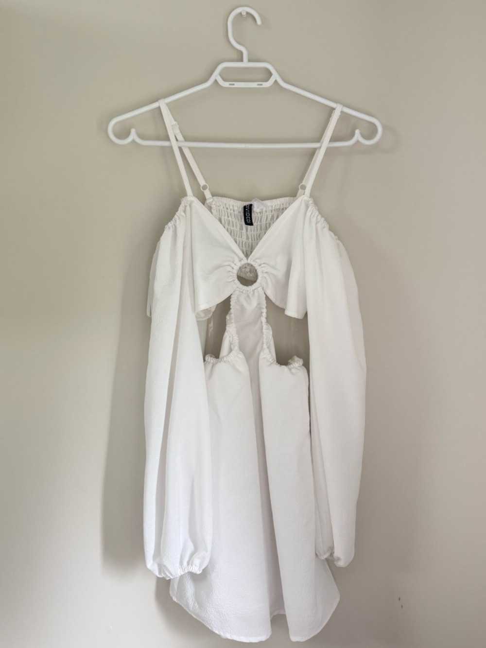 DIVIDED H&M Cutout Mini Dress White Size S EUC - Picture 3 of 13